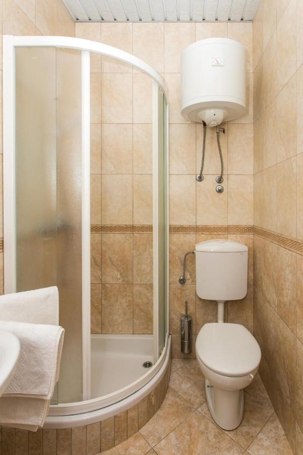 Apartments Maria Donje Celo ภายนอก รูปภาพ