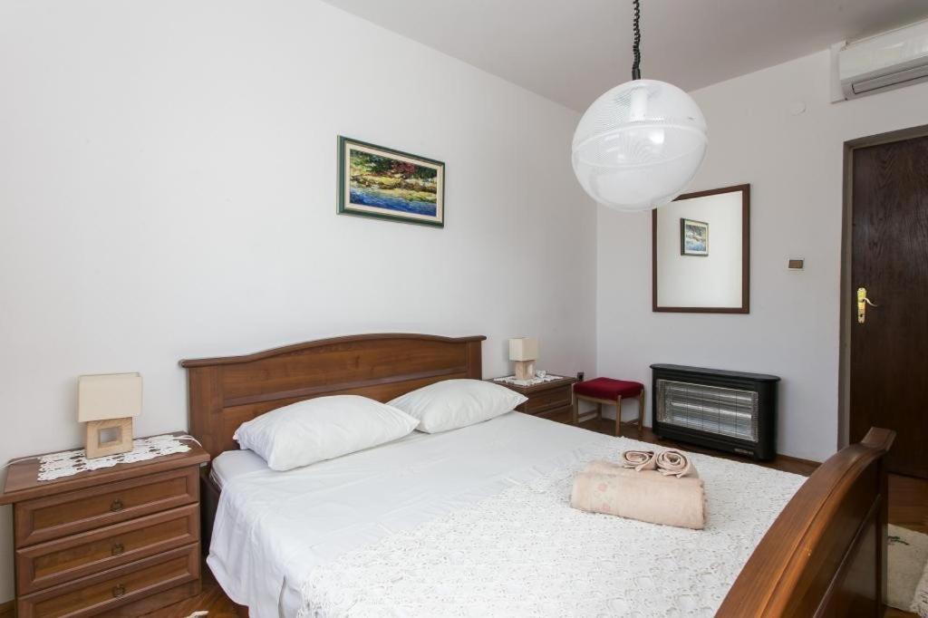 Apartments Maria Donje Celo ภายนอก รูปภาพ