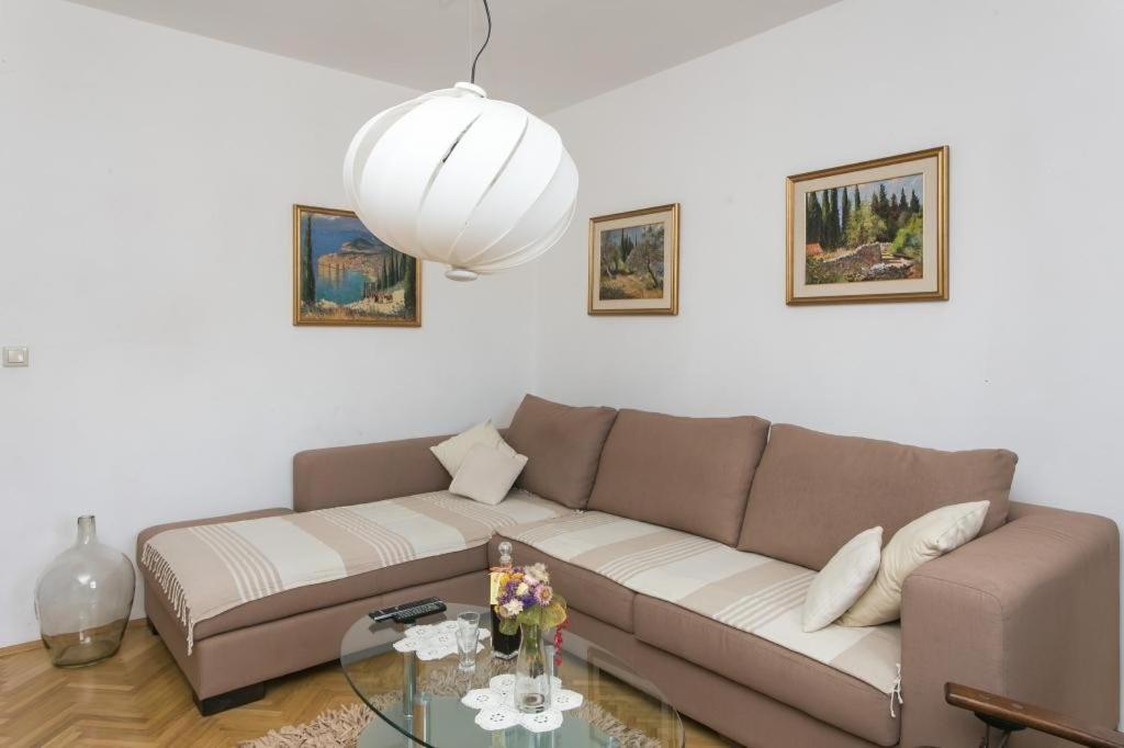 Apartments Maria Donje Celo ภายนอก รูปภาพ